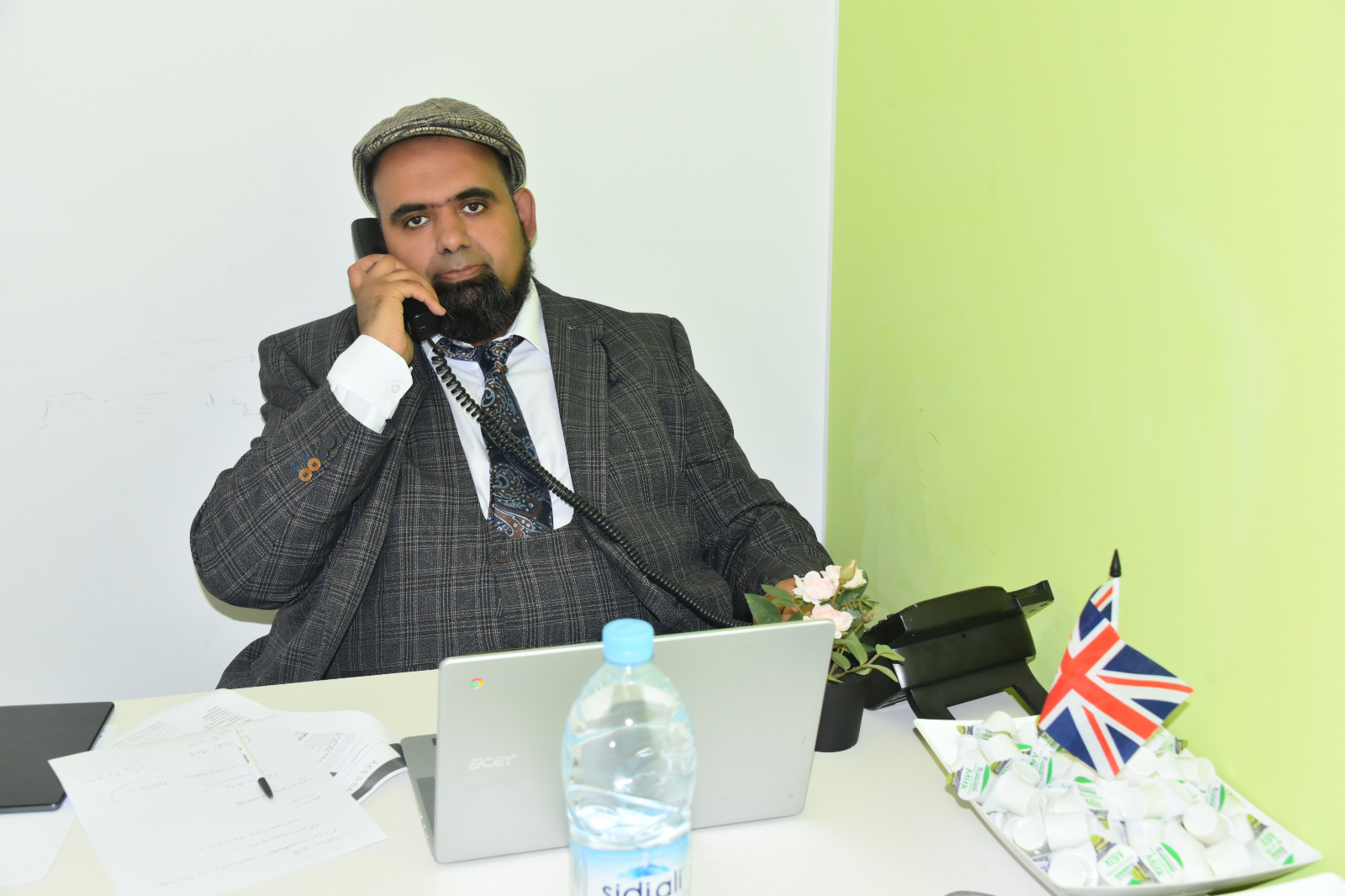 O&rsquo;Mcraysum Immigration Services : Cabinet primé en immigration au Royaume-Uni dirigé par M. Yasar Razaq